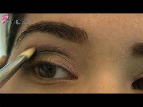 chanel smoky eye quad tutorial|Makeup Tutorial: Chanel Smoky Eyes with Enigma Eyeshadow .